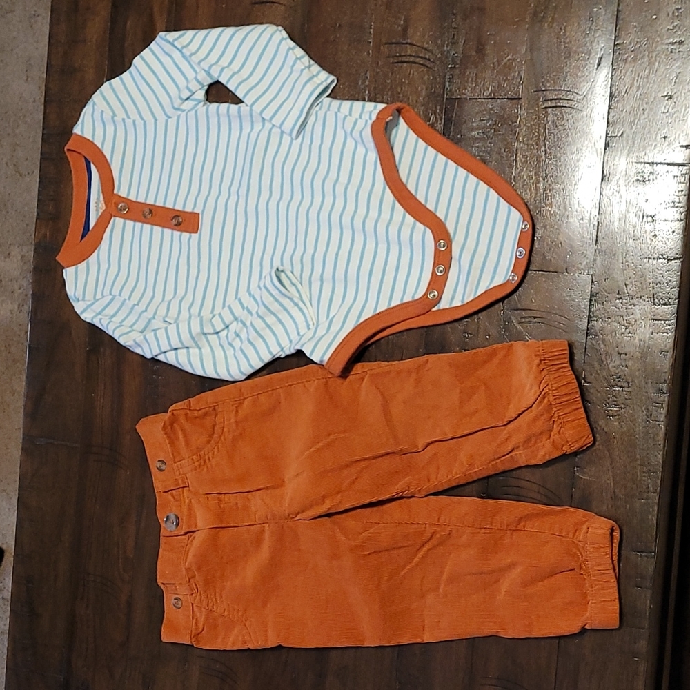 Adorable baby boyatching set 18 months cat & jack